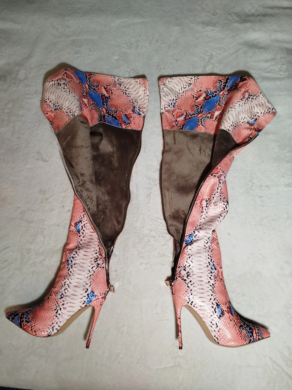 Women’s Pink Snake Print Thigh High Stiletto Boots Size 8.5 New No Brand